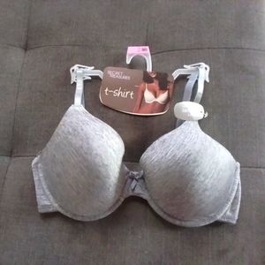 NWT Secret Treasures T-shirt bra